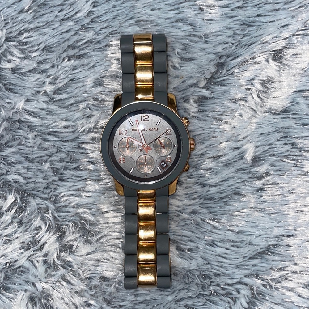 Women’s Michael kors watch